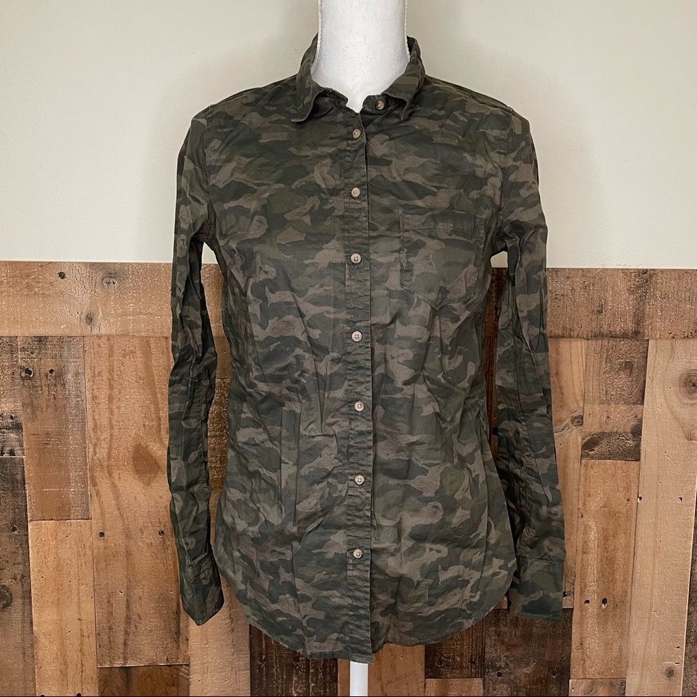 Merona Green Camo Print Button Up Long Sleeve Top Size S/P